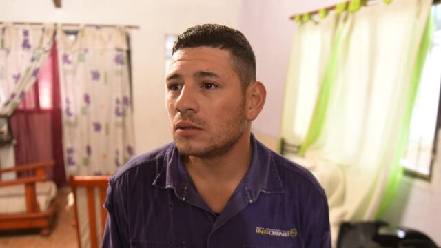 Maximiliano, el vecino que frenó el ataque de los dogos y los mató con un cuchillo protegiendo a su familia. (Ramiro Pereyra/La Voz)