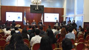 Con importante concurrencia se realizó en la Legislatura de Jujuy un conversatorio por el 202° aniversario del paso a la inmortalidad del general Manuel Eduardo Arias.