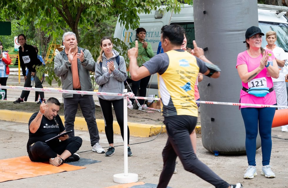 Se llevó a cabo la 1º Edición de la prueba “Arroyito Corre” por las calle de la ciudad