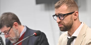 El docente Matías Schierloh fue declarado culpable por los incendios en la Legislatura de Chubut.