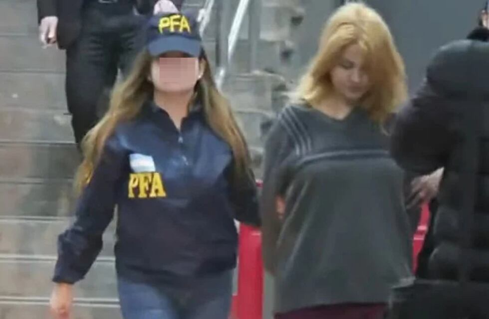 Por el atentado contra Cristina Kirchner, la Justicia imputó a Brenda Uliarte por “haber intentado dar muerte” a la vicepresidenta