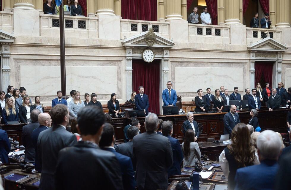 En medio de temas calientes, Diputados rindió un homenaje sin grietas al Papa Francisco