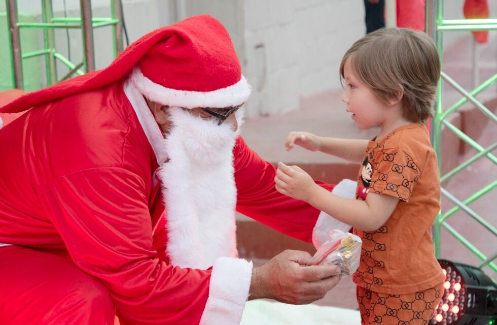 Papá Noel visitó el Museo José Domingo Mercado de Arroyito