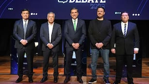 A horas de las elecciones para gobernador en Mendoza, los candidatos eligen diversas actividades.