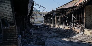 El mercado Barabashova, un lugar emblemático en Kharkiv, fue atacado dos veces por Rusia.