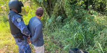 Eldorado: detienen a un joven con elementos presuntamente robados.