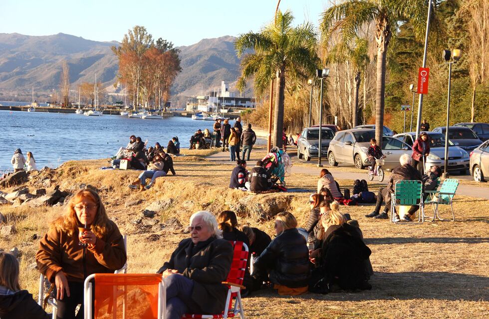 Lunes feriado con clima frío