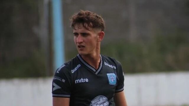 Tomás Schiavoni de Arroyito a Estudiantes de Río Cuarto