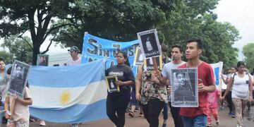 Realizaron una nueva marcha pidiendo justicia por Charly en Jardín América.