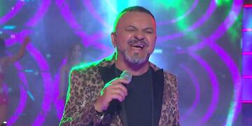 El cantante mejora y pasó a sala común.