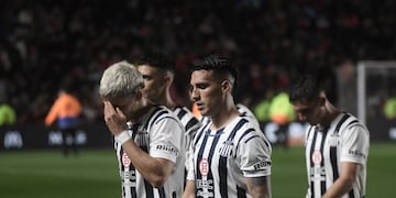 Talleres se descuidó en la última del primer tiempo y se va al descanso abajo en el marcador (Federico López Claro / La Voz).