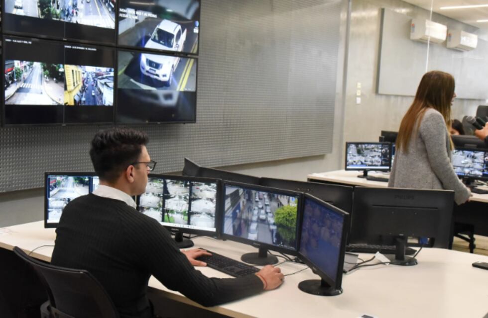 Más de 1100 infracciones registradas en los carriles exclusivos de colectivos desde su habilitación