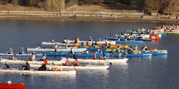 Regata Travesía Vuelta al Lago, organizada por la Asociación Cordobesa de Remo.