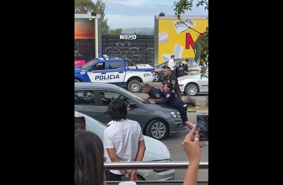 Por qué investigarán a los policías arrastrados por Lautaro Ordóñez en Córdoba