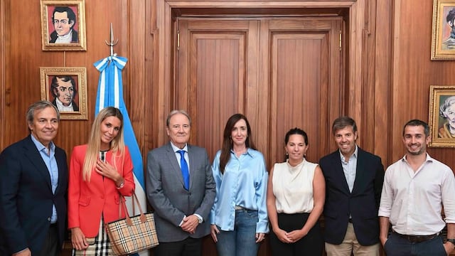 En la reunión se trató la problemática del sector azucarero.