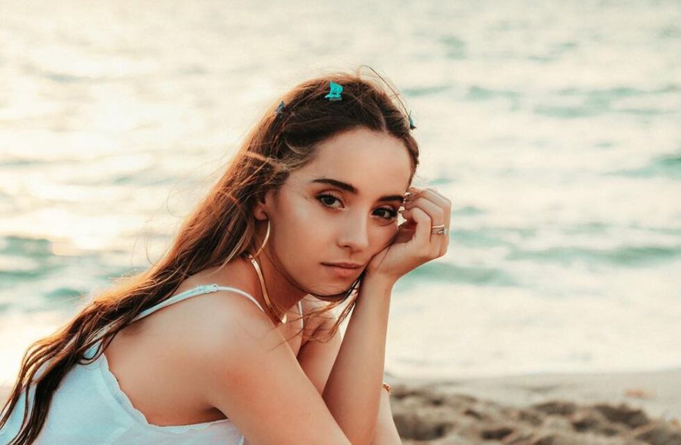 Evaluna Montaner posó al natural para mostrar el avance de su embarazo y debatió sobre si Índigo sera niña o niño