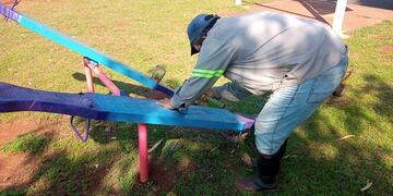 En dos plazas de Posadas se realizaron mejoras.
