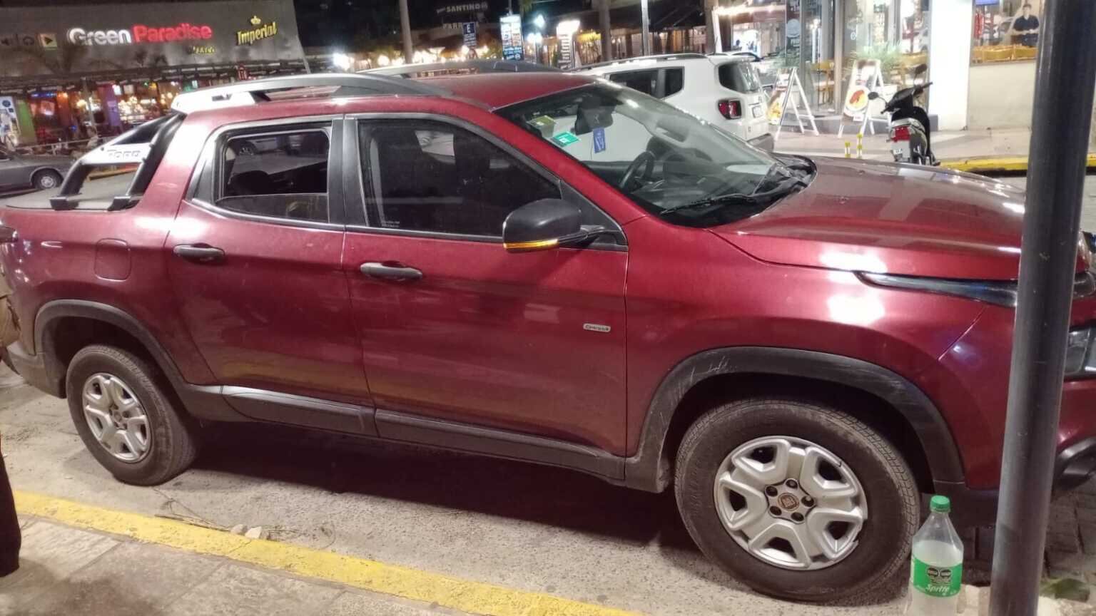 Detienen a un hombre en Carlos Paz por manejar una camioneta con documentación adulterada. Gentileza: Carlos Paz Vivo