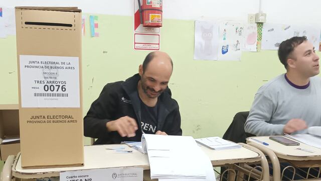 Falta de fiscales y autoridades de último minuto las características de la elección en Tres Arroyos