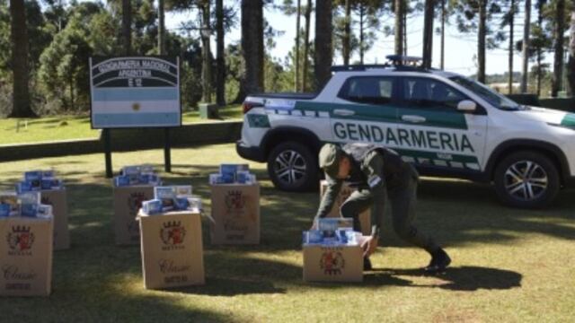 Incautan contrabando de cigarrillos en Bernardo de Irigoyen.