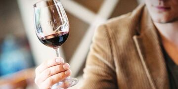 Cuál es el evento digital para comprar vinos con 50% de descuento.