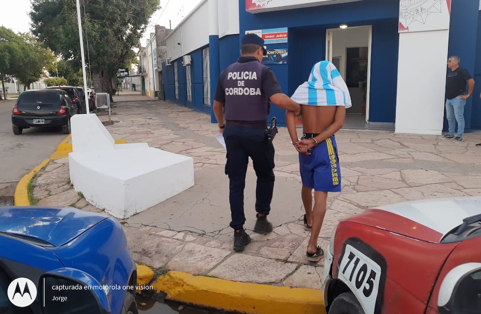 Las Varillas: detuvieron a dos hombres de 22 y 31 años por amenaza, lesiones y abuso de arma de fuego
