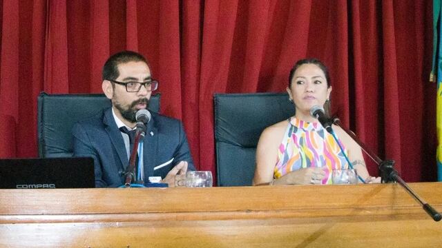 12 concejales de la oposición pidieron la remoción de Paula Bermejo de la presidencia del Concejo Deliberante.