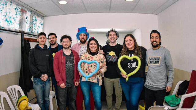 Los niños disfrutaron de los distintos programas y dispositivos educativos en forma de juegos para enseñarles acerca de educación ambiental, la educación vial y las técnicas de RCP.