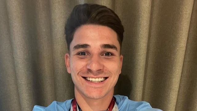Julián Álvarez arribó a Argentina.