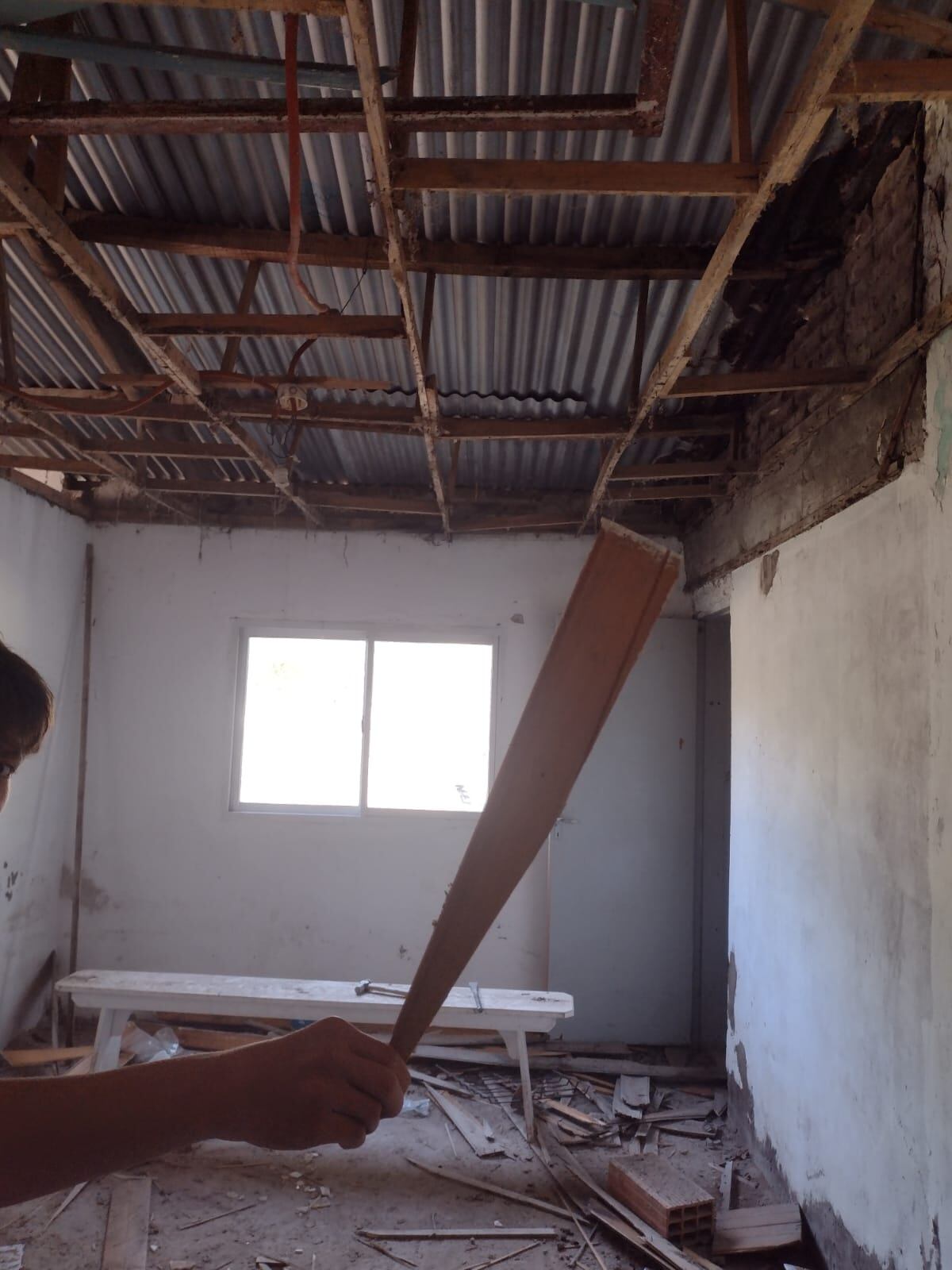 Jóvenes de Envión Reta, levantan su propia Sala de Cine