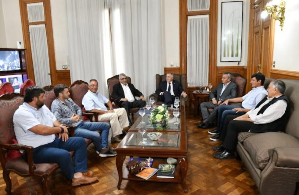 Jaldo se reunió con productores
