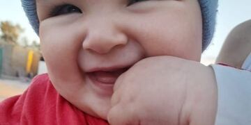 Benicio, el bebé sanjuanino que necesita someterse a un costoso tratamiento en Buenos Aires para poder recuperar su visión.