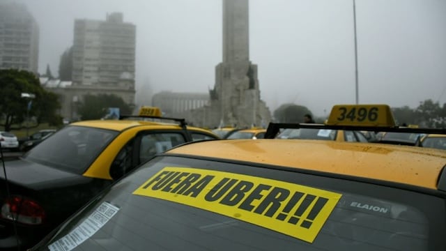 Taxistas de Rosario volverán a protestar contra Uber