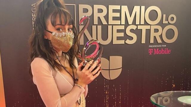 Nicki Nicole en la entrega de premios Lo Nuestro (@nicki.nicole)