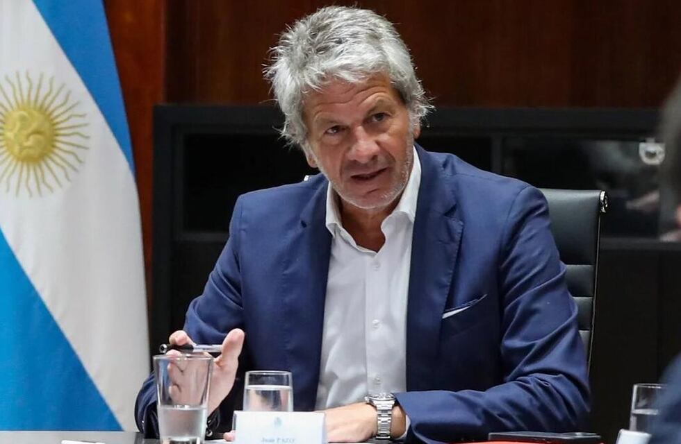 El gobierno presiona a las provincias para que adhieran al “dólar colchón”