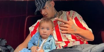 L-Gante mostró fotos de Jamaica con un arma de juguete y apuntó: “Si fuera hombre no dirían nada”.