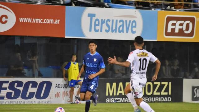 Un fallo de Federico Torres permitió el empate sobre la hora.