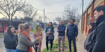 En el marco del día Mundial del Árbol el Instituto para el Desarrollo Sustentable plantó dos árboles en el Hogar de Menores Madres.