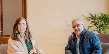 Victoria Villarruel estuvo acompañada durante sus actividades por el gobernador Raúl Jalil y otras autoridades locales.