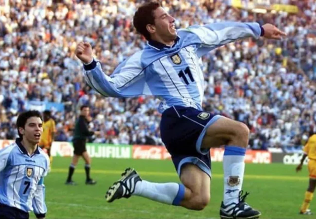 Maxi Rodríguez, campeón en Argentina 2001