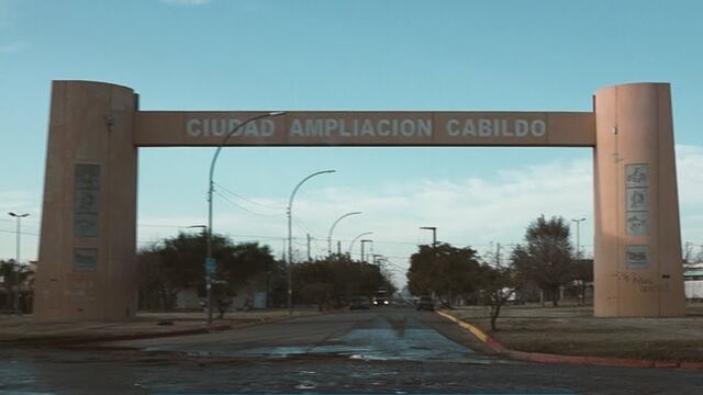 Un adolescente sufrió un robo en barrio Ampliación Cabildo.
