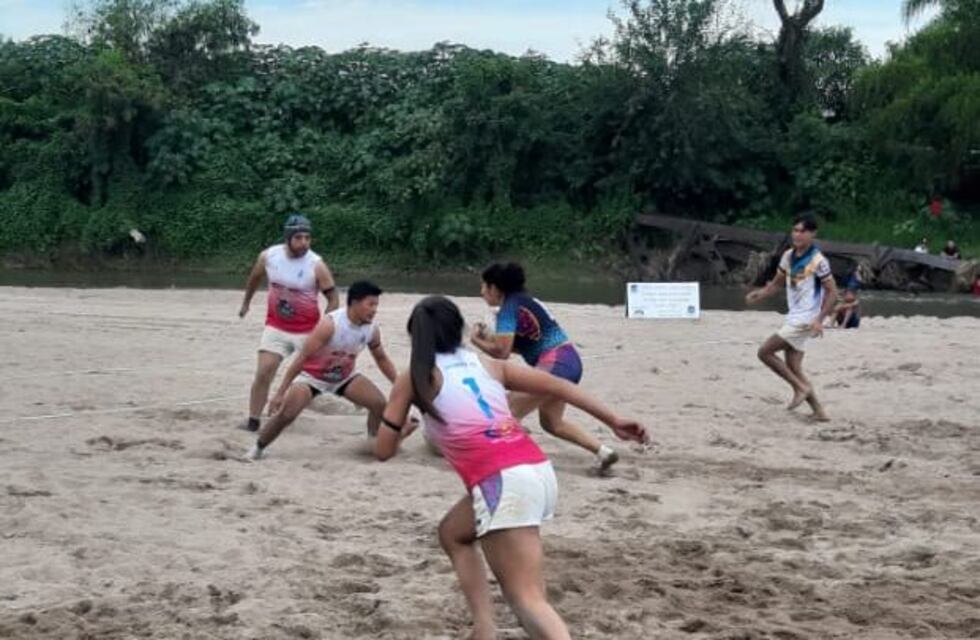 ¡Vuelve la ovalada! Coipú organiza el primer torneo de rugby de playa en Tucumán