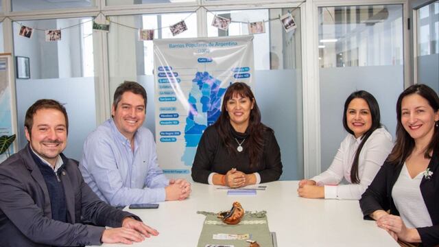 Pérez presentó el proyecto para la segunda etapa de las obras del RENABAP