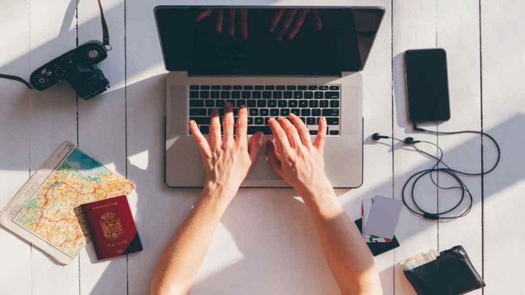 El NZeTA debe solicitarse por internet, a través de la página web de migración de Nueva Zelanda o de su aplicación móvil. (123RF)