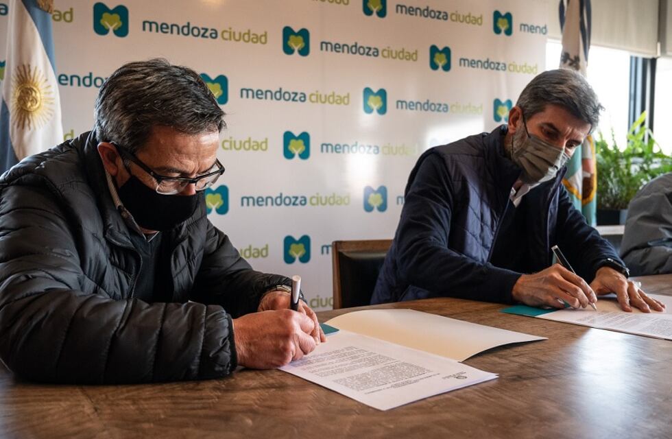 Seguridad: Ciudad incorpora a taxistas a Ojos en Alerta