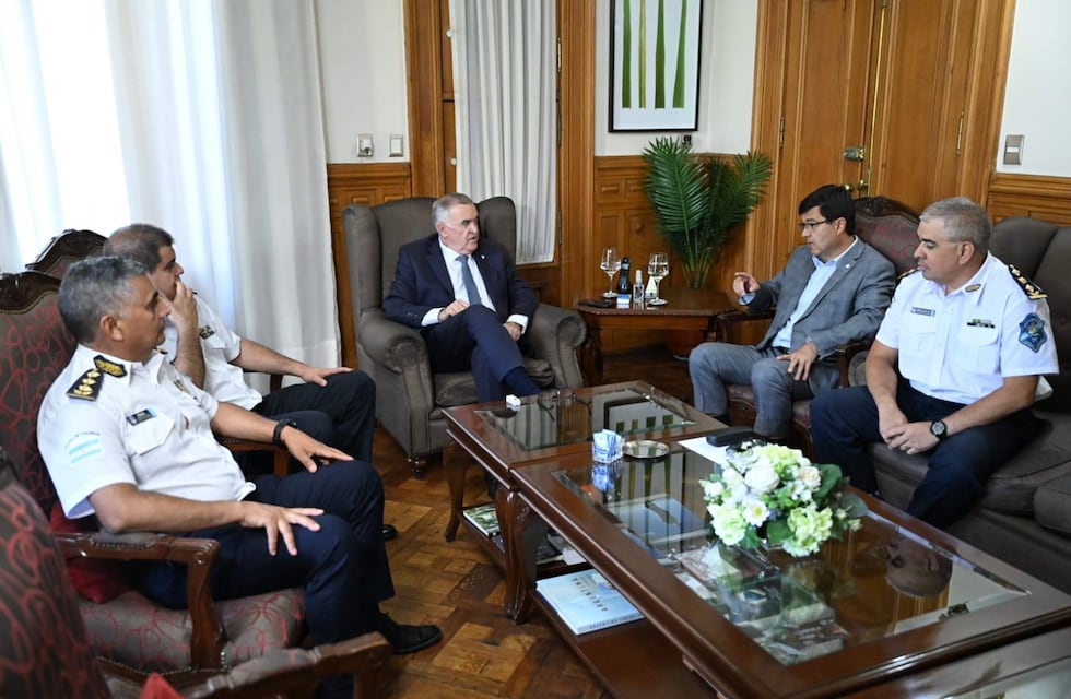 Jaldo y Seguridad avanzan en la depuración policial en Tucumán