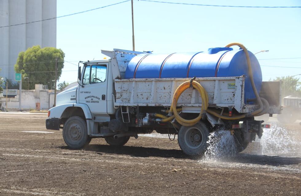 La Municipalidad de Tres Arroyos presentó los nuevos equipos de riego