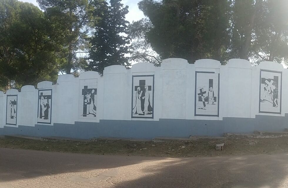 Colocarán placa alusiva en la obra del Vía Crucis del cementerio de Punta Alta