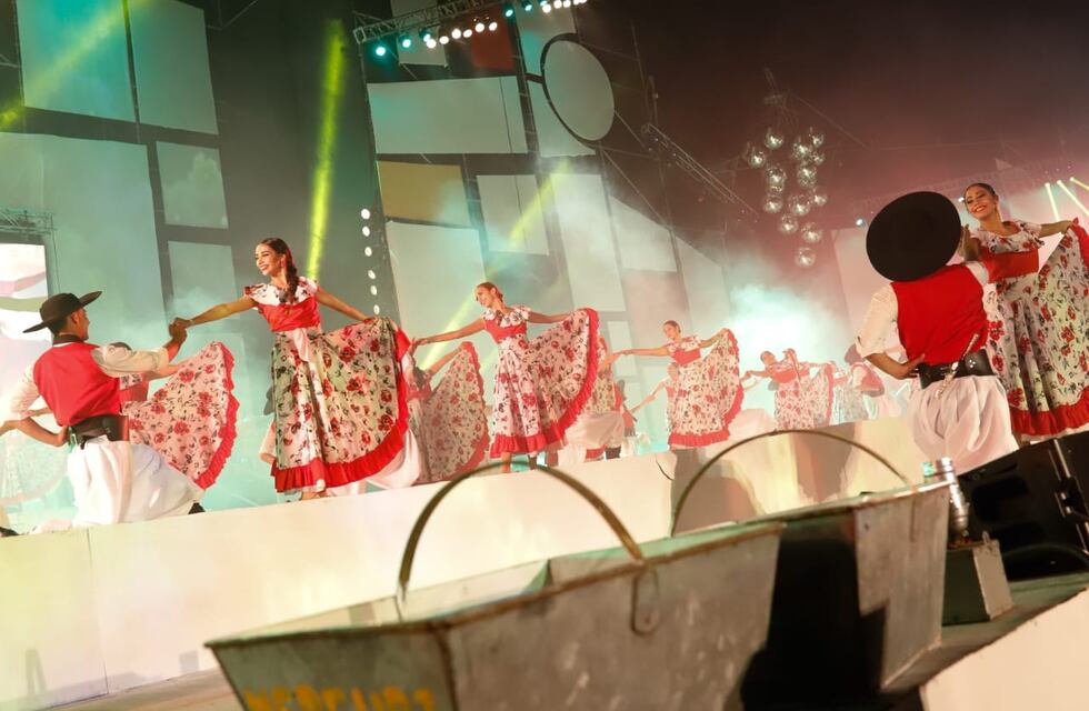 Con un acto virtual y un reconocimiento a los trabajadores del vino, Maipú celebra “todas sus vendimias”