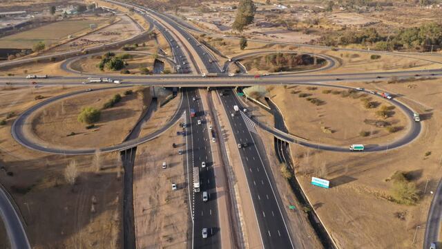 La Circunvalación de Córdoba ya cuenta con tres carriles. (Provincia)